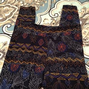 LuLaRoe Size TC Leggings Brand New